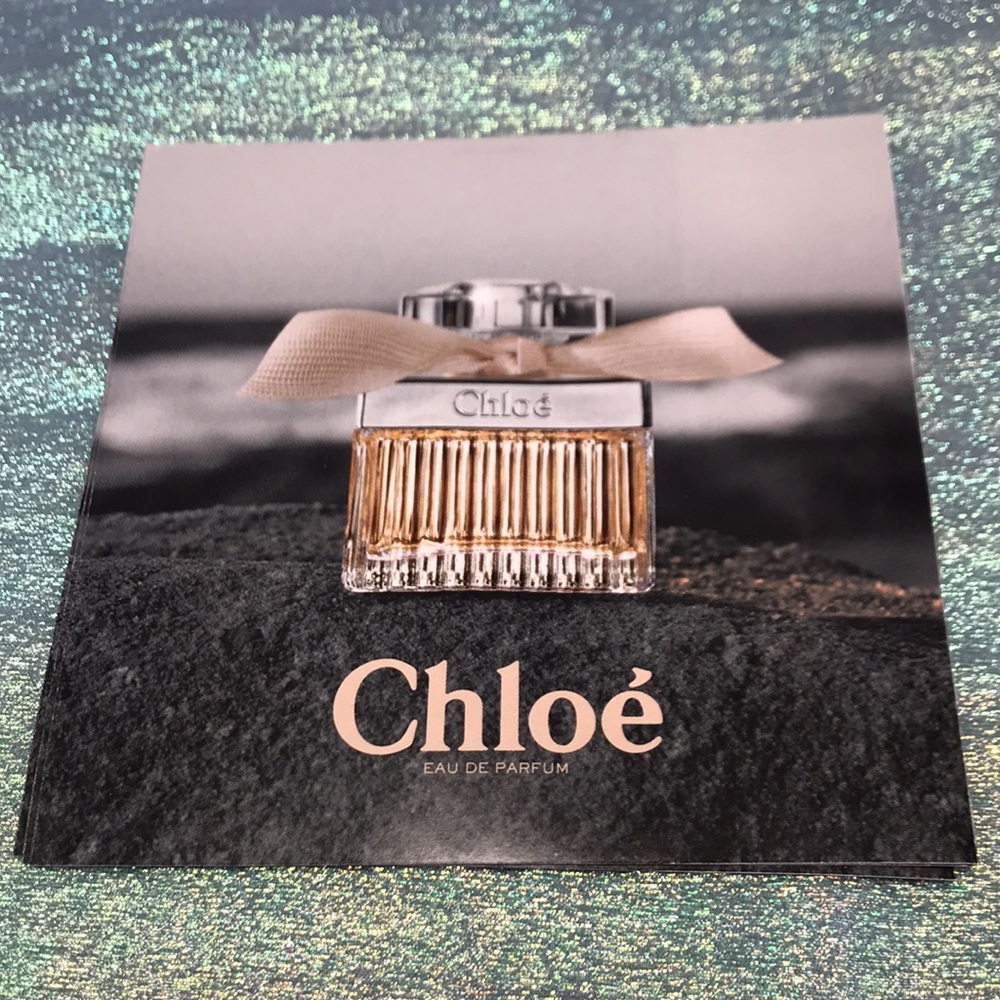 🆓 FREE W/ BUNDLE Chloe Sample Card